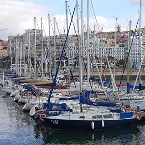  Hotel en barco Cosy Boat